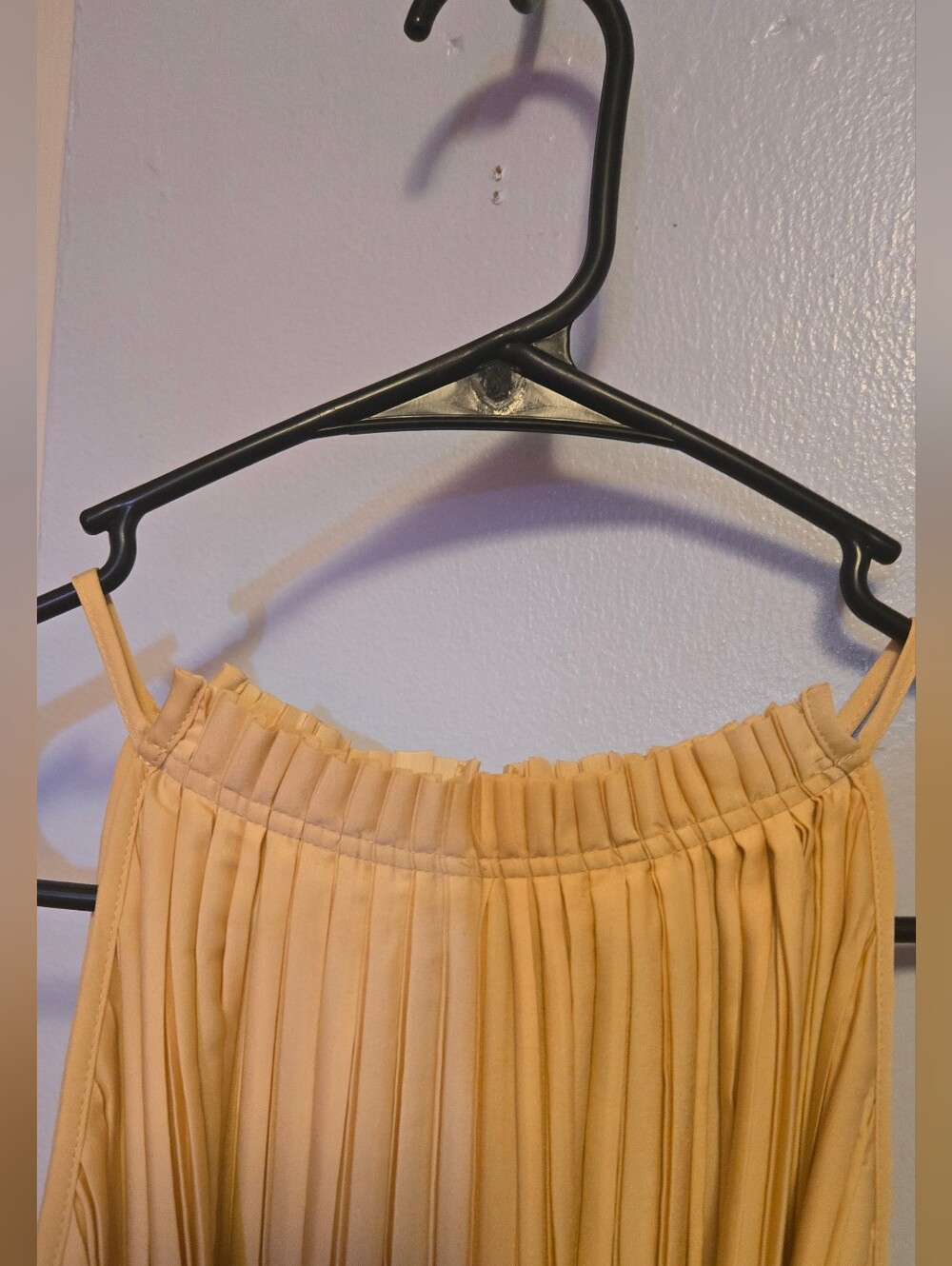 Banana Republic Pleated Maxi Dress — Light Beige - Picture 2 of 6
